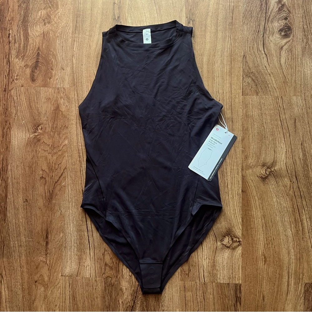 NWT Lululemon Nulu High-Neck Sleeveless Body Suit Black Medium MSRP $68 Sold Out